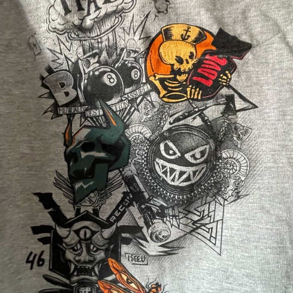 Call of Duty Hoodie - Picture 3 of 9